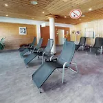 - Marco Polo Alpina Familien- & מלון 4*