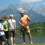 - Marco Polo Alpina Familien- & 4*