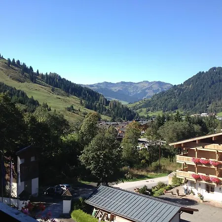 - Marco Polo Alpina Familien- & Hotel Maria Alm am Steinernen Meer