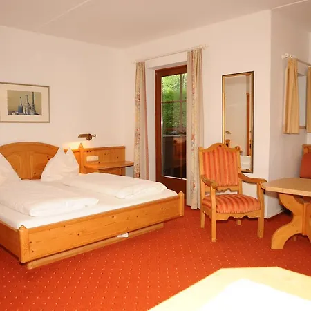 - Marco Polo Alpina Familien- & 4* Мариа-Альм