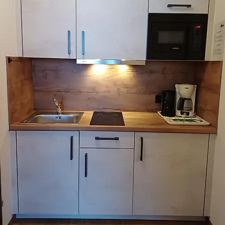 - Marco Polo Alpina Familien- & 4*