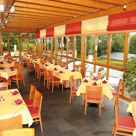 Отель - Marco Polo Alpina Familien- &