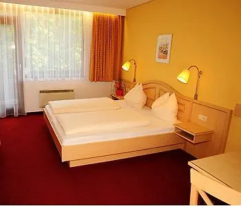 - Marco Polo Alpina Familien- & 4* 마리아알름암스타이너르넨미어