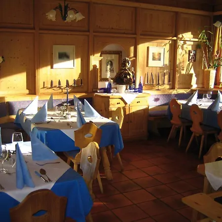 Отель - Marco Polo Alpina Familien- & 4*