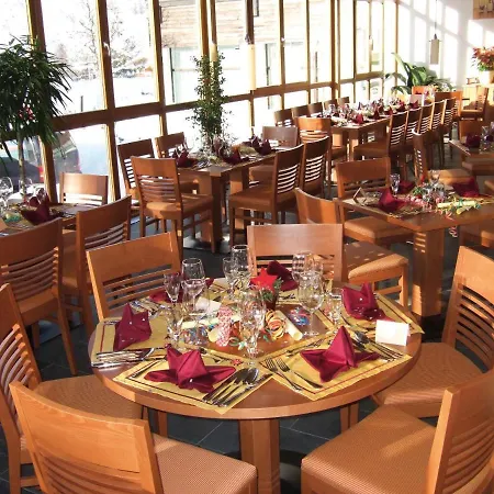 Отель - Marco Polo Alpina Familien- &