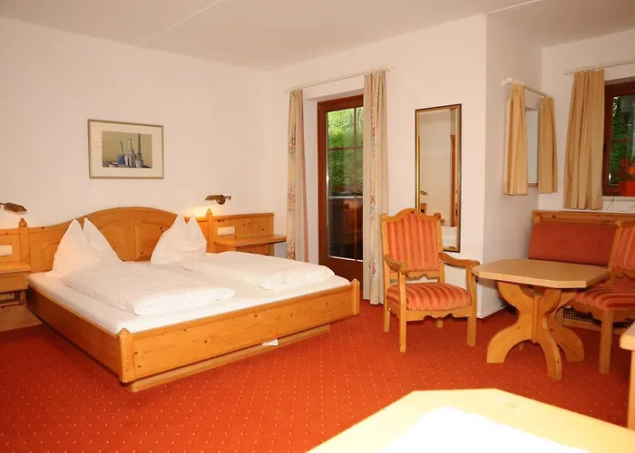 - Marco Polo Alpina Familien- & 4* Maria Alm am Steinernen Meer