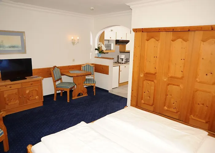 - Marco Polo Alpina Familien- &