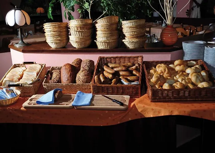 - Marco Polo Alpina Familien- &