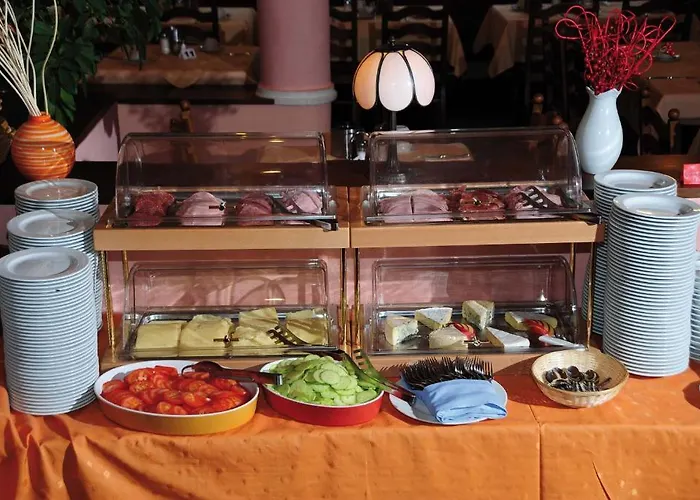 - Marco Polo Alpina Familien- & Hotell 4*