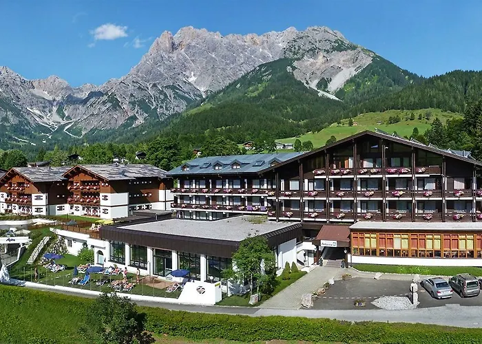 - Marco Polo Alpina Familien- & Hotell 4*