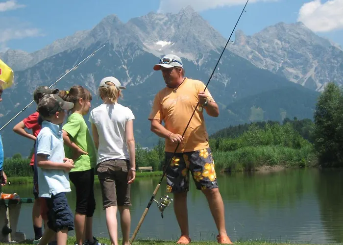 - Marco Polo Alpina Familien- & 4*