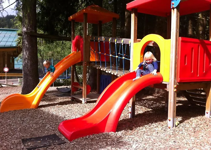 - Marco Polo Alpina Familien- & 4*